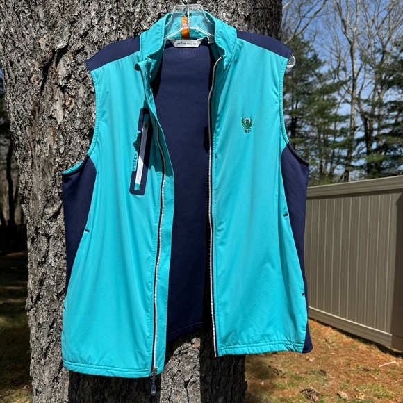 Peter Millar Crown Sport Hyperlight Fuse Hybrid Vest - GARDEN CITY GOLF CLUB - Picture 3 of 15